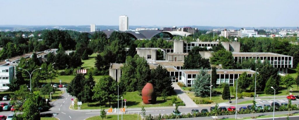 L’Université, il y a 20 ans